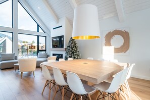 Living area - SOFA VILLAS (Beaupre)