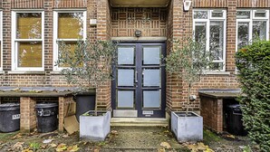 Unclassified image, 2 of 19, button - Beautiful One Bed Garden Flat In Parsons Green (London)