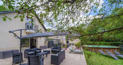 Comfortable house for 11 people near Beauval Zoo / Loire Castles with Pool