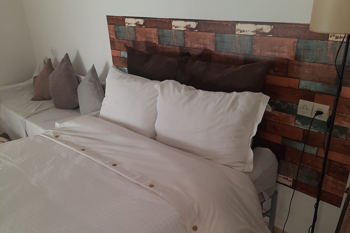 2 bedrooms, free WiFi, bed sheets
