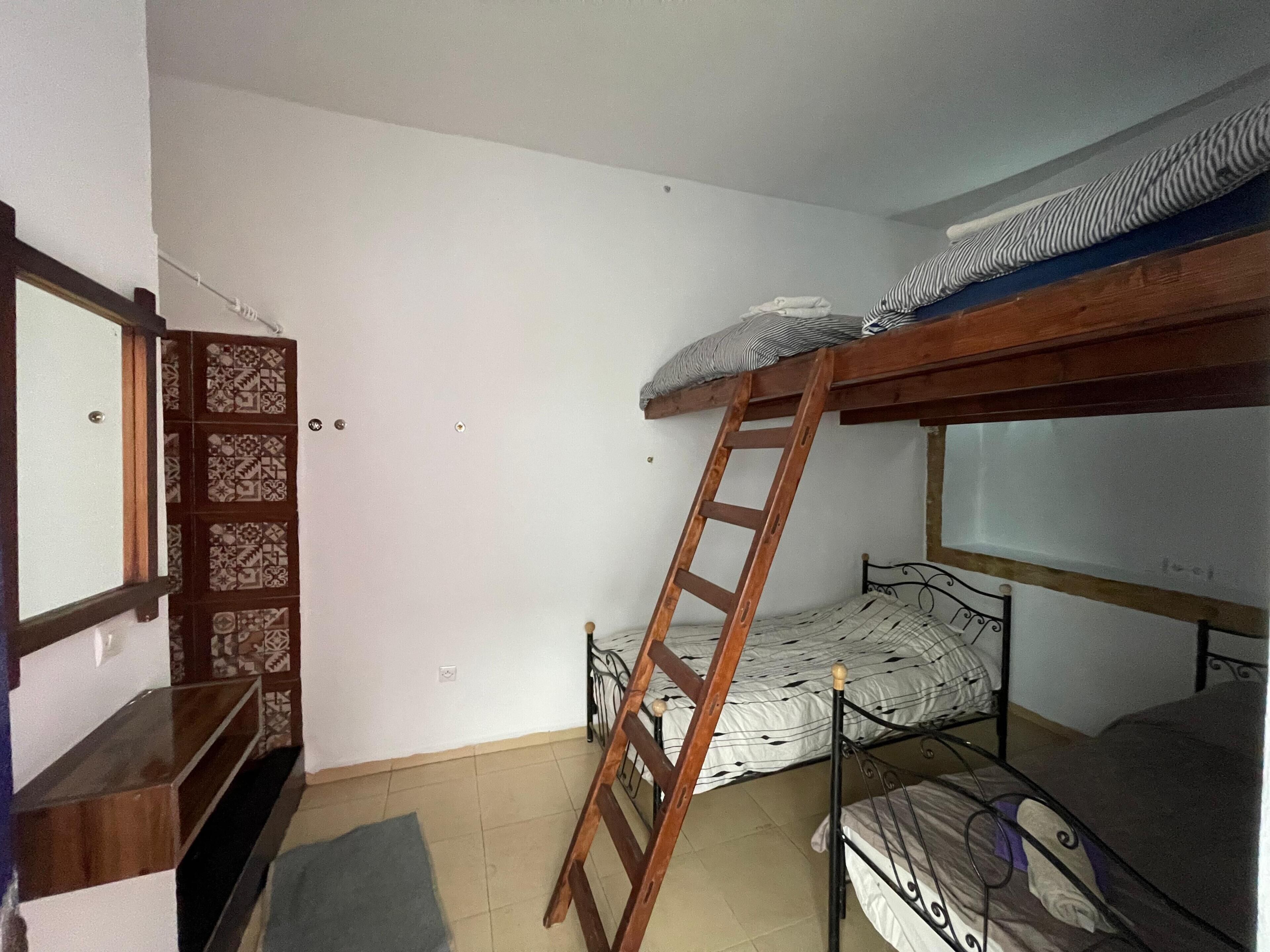 Dortoir Femme | Wi-fi (inkludert) og sengetøy