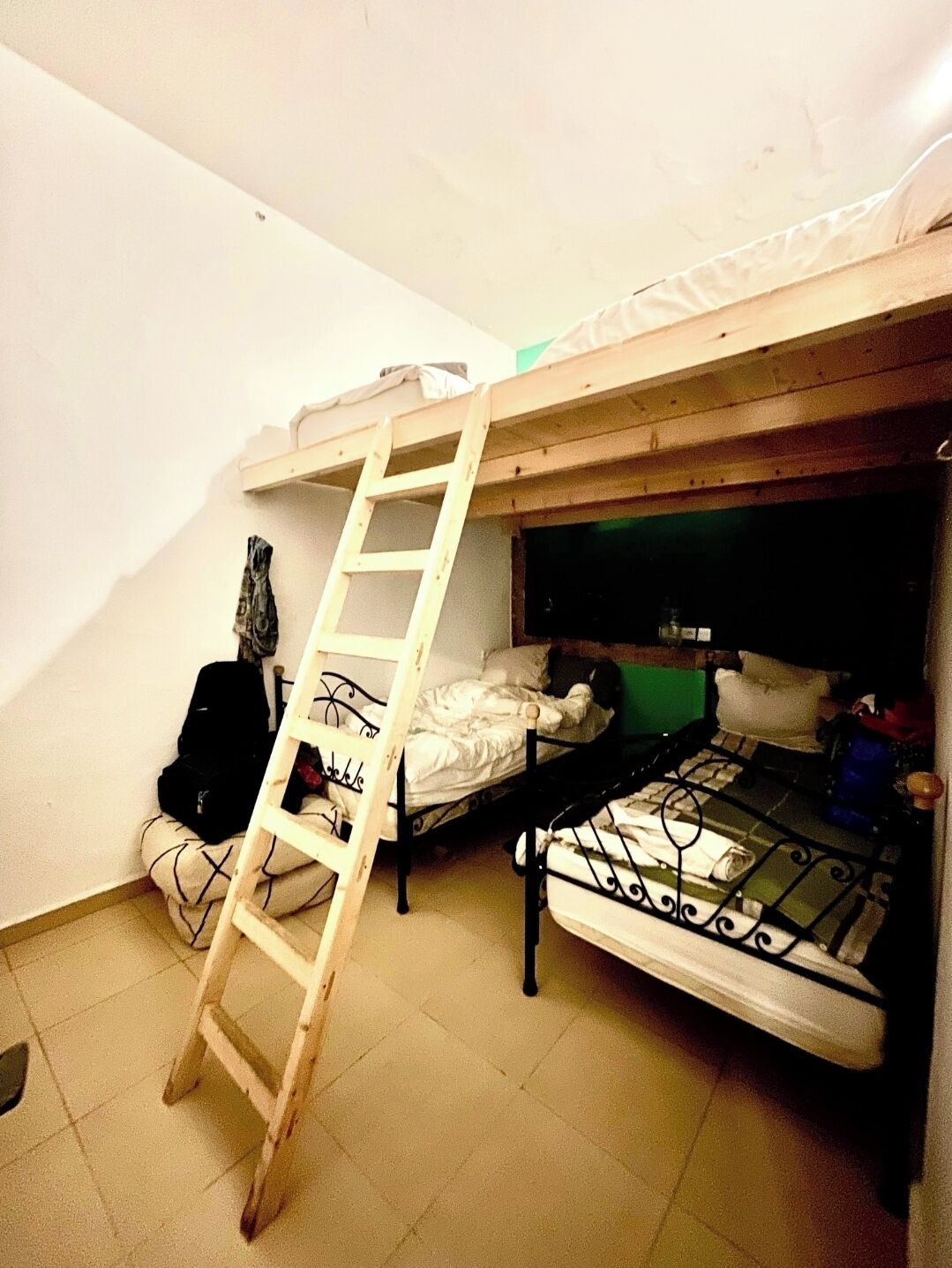 Dortoir Homme | Wi-fi (inkludert) og sengetøy