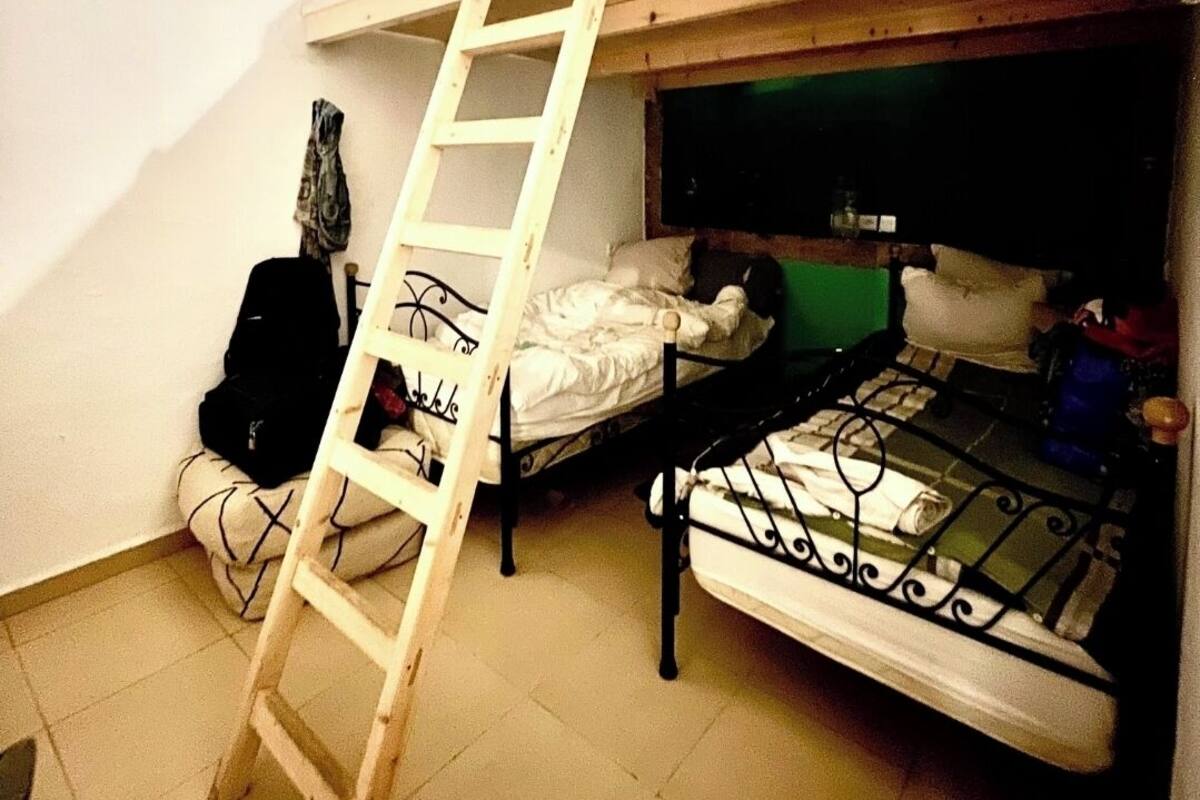 Dortoir Homme | Gratis wi-fi och sÀngklÀder