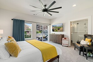 3 slaapkamers, een strijkplank/strijkijzer, gratis wifi, beddengoed