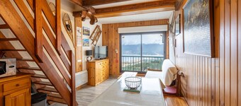 Lac et Montagne - Vue sur le lac de Matemale