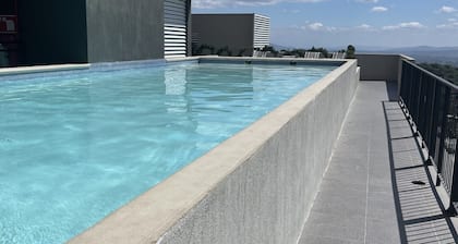 10 minutos del shopping mall la gran via