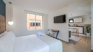 1 bedroom, desk, iron/ironing board, free WiFi