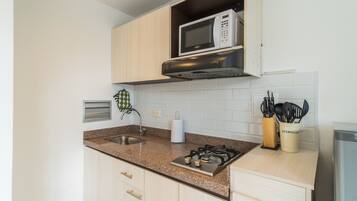 Fridge, microwave, stovetop, toaster