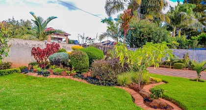 Mount Pleasant - Luxurious 4-bed Villa