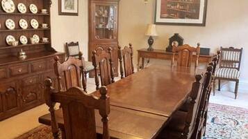 House | Dining