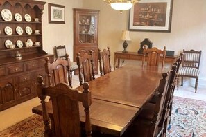House | Dining