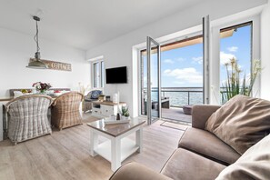 TV, fireplace, stereo - "infinity Lounge" Ihre Ferienwohnung für den Perfekten Ostseeurlaub (Ostseeresort Olpenitz)