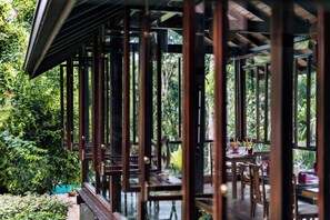 Interior - Rosyth Estate House (Pinnawala)