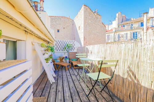 Studio avec terrasse - Vieux Port & Cours Julien