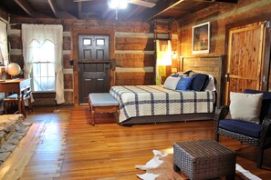 3 bedrooms, desk, iron/ironing board, travel cot