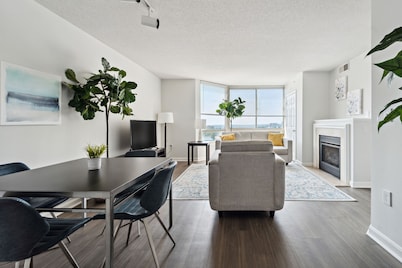 2BR Luxury City Suite With Gym & Pool