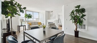 2BR Luxury City Suite With Gym & Pool