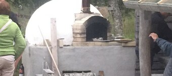 Well equipped house in the countryside. Very nice outside area inc. pizza oven 