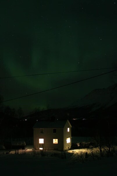 Well equipped house in the countryside. Very nice outside area inc. pizza oven 