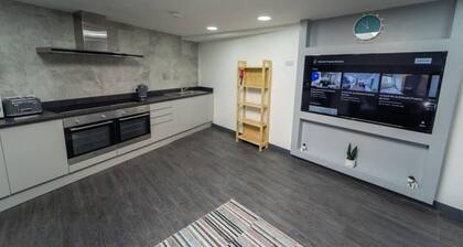 Charming 1-bed Studio in Birmingham