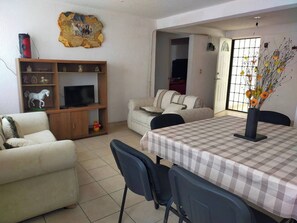 Dining room - Cozy Villa in Almoloya de Juárez, Mexico (Almoloya de Juárez)