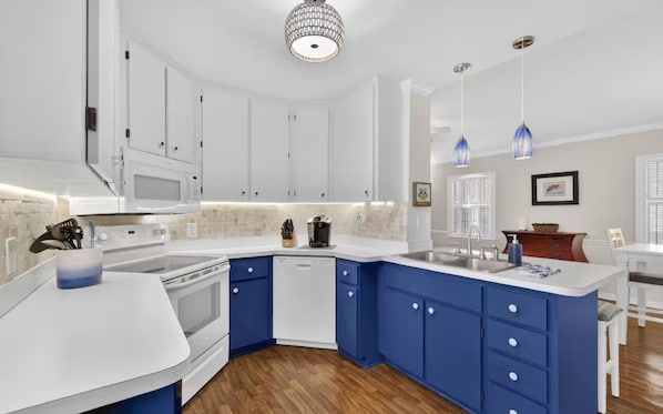 Fridge, microwave, coffee/tea maker, toaster