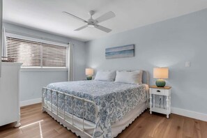 2 bedrooms, iron/ironing board, free WiFi, bed sheets