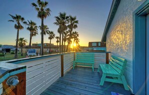 Interior - Big Yard w/ Priv Pool, Firepit, Patio Near the Beach Reel Time by Avantstay (Port Aransas)