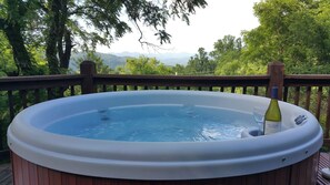Interior - Mountain Gem by Avantstay Incredible Views (Waynesville)