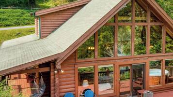 House (3 Bedrooms) | Front of property