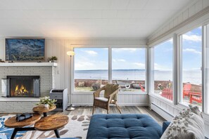 House (2 Bedrooms) | Front of property