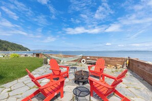 House (2 Bedrooms) | Interior - Harrington Hideaway by Avantstay Beach Access (Coupeville)