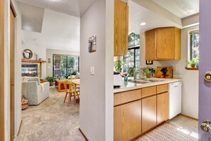 Interior - Galbraith Mountain Forest Escape (Bellingham)