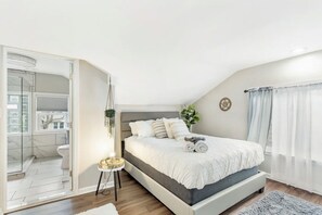 4 dormitorios, tabla de planchar con plancha, wifi y ropa de cama