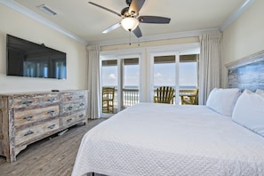18 bedrooms, WiFi, bed sheets
