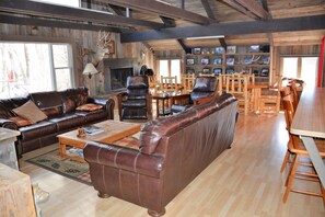 Living area - Hanging Bull Lodge (Encampment)