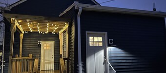 Walk to Restaurants and Bars! Newly-Renovated Downtown 3 Bedroom Home.