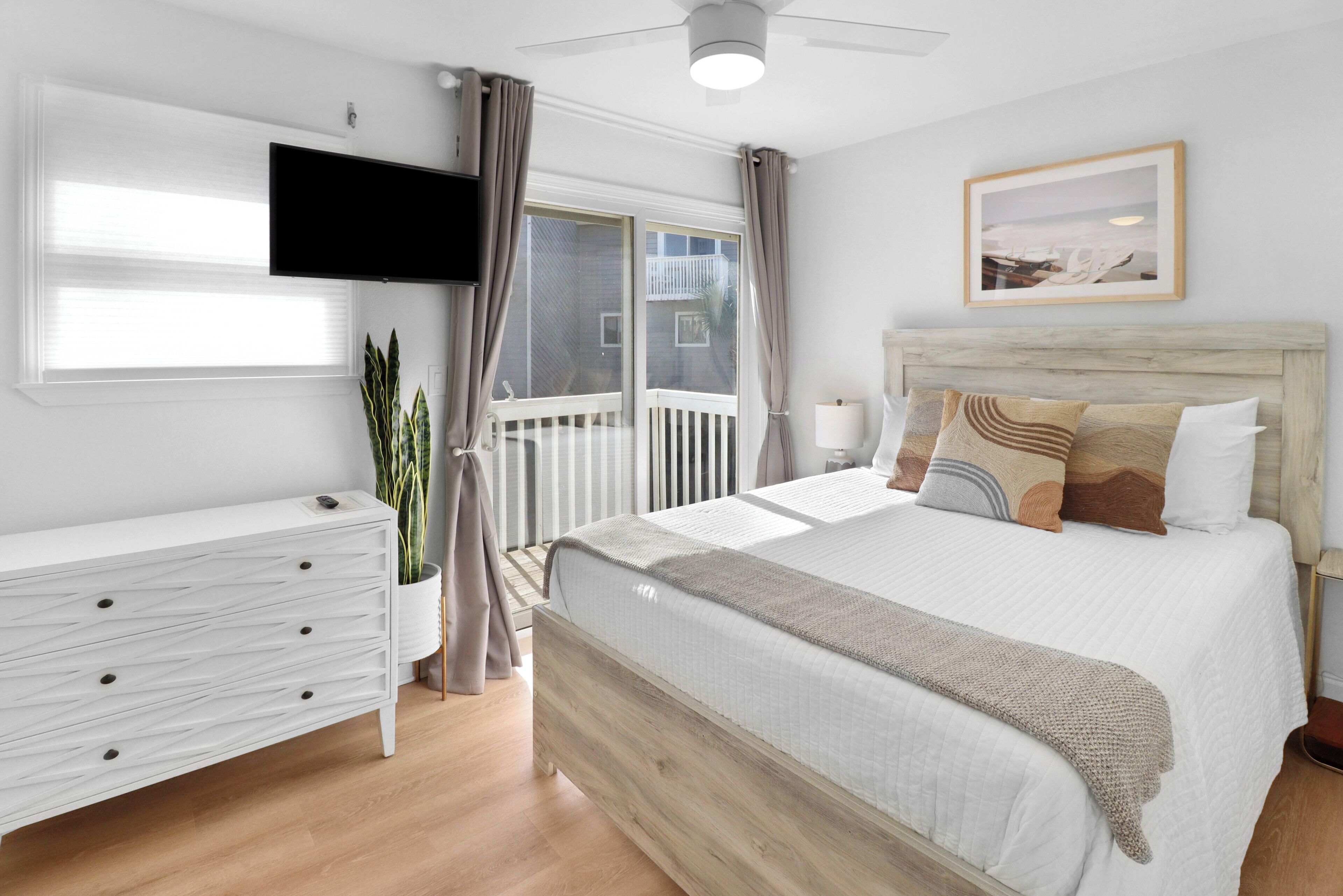 2 slaapkamers, een strijkplank/strijkijzer, wifi, beddengoed