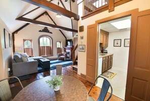 Interior - The Carriage House - Hay Loft Unit (Mansfield)