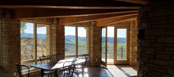 Escalante Cliff House