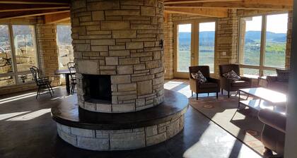 Escalante Cliff House