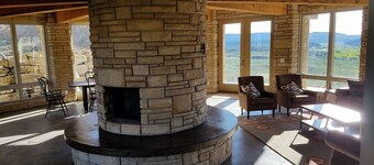 Escalante Cliff House