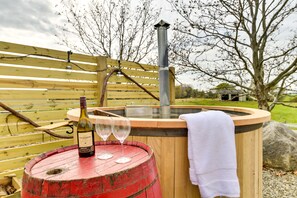 Outdoor spabad