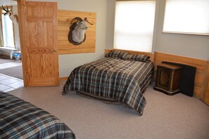 6 bedrooms, free WiFi - The Huston Lodge (Walden)