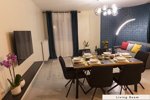 Dining - Appartement Cosy aux Portes de Disney - 6 Pers (Chessy)