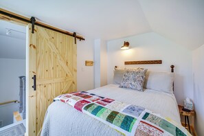 3 soverom, reiseseng for barn, internettilgang og sengetøy