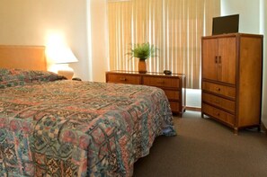 Apartment, 1 Bedroom | Iron/ironing board, free WiFi, bed sheets