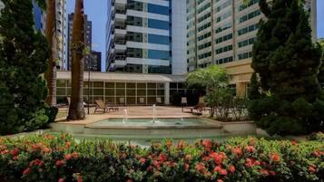 Piscina externa, piscina aquecida