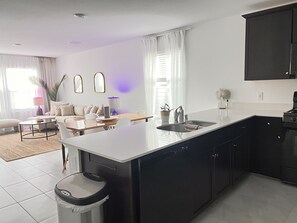 Interior - Cozy and Clean 3 Bed/2 Bath Home (forney)