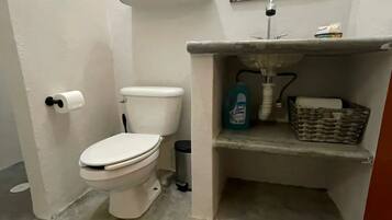 Shower, towels, soap, shampoo